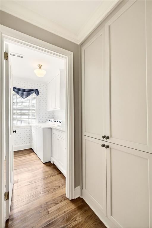 596 W Wesley Road NW