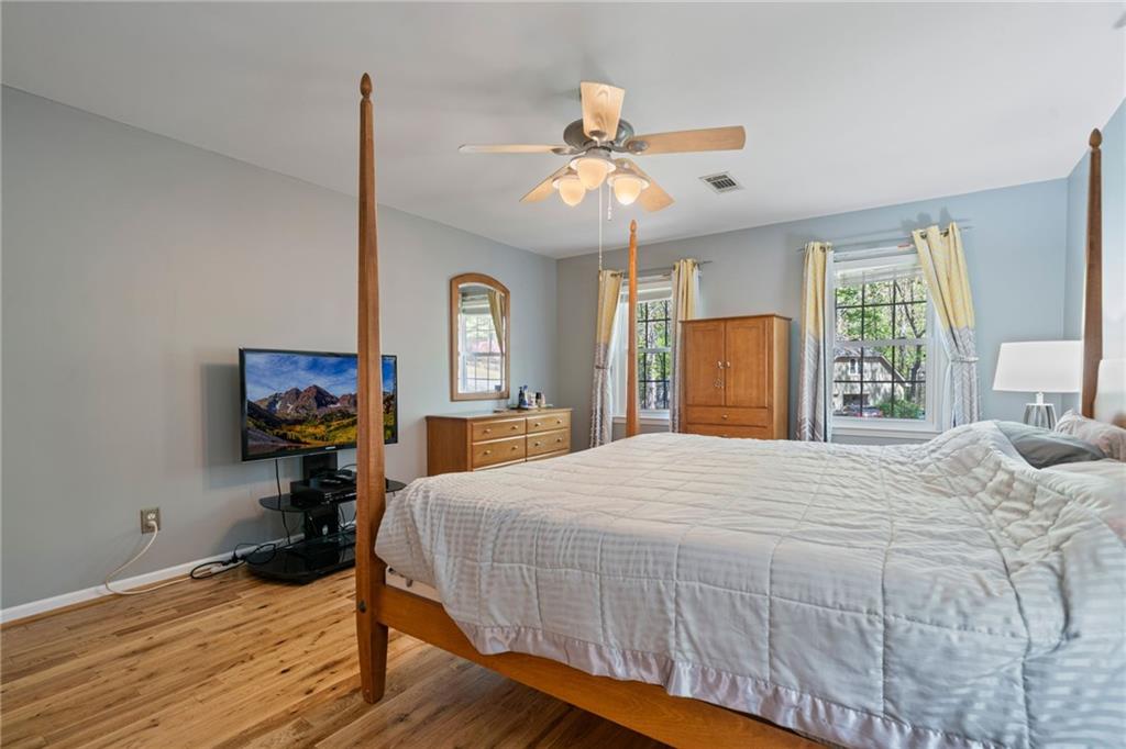 4423 Windsor Oaks Circle