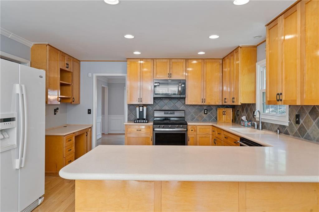 4423 Windsor Oaks Circle