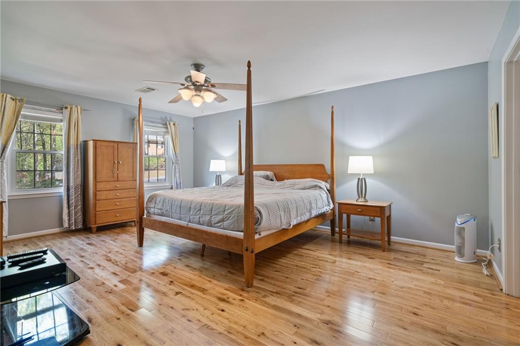 4423 Windsor Oaks Circle