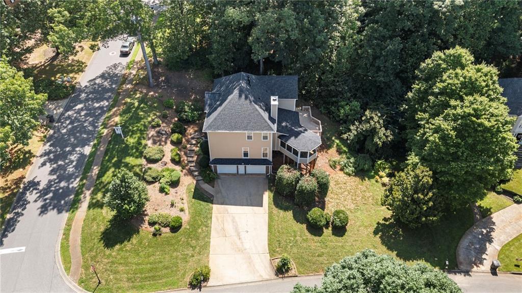 4423 Windsor Oaks Circle