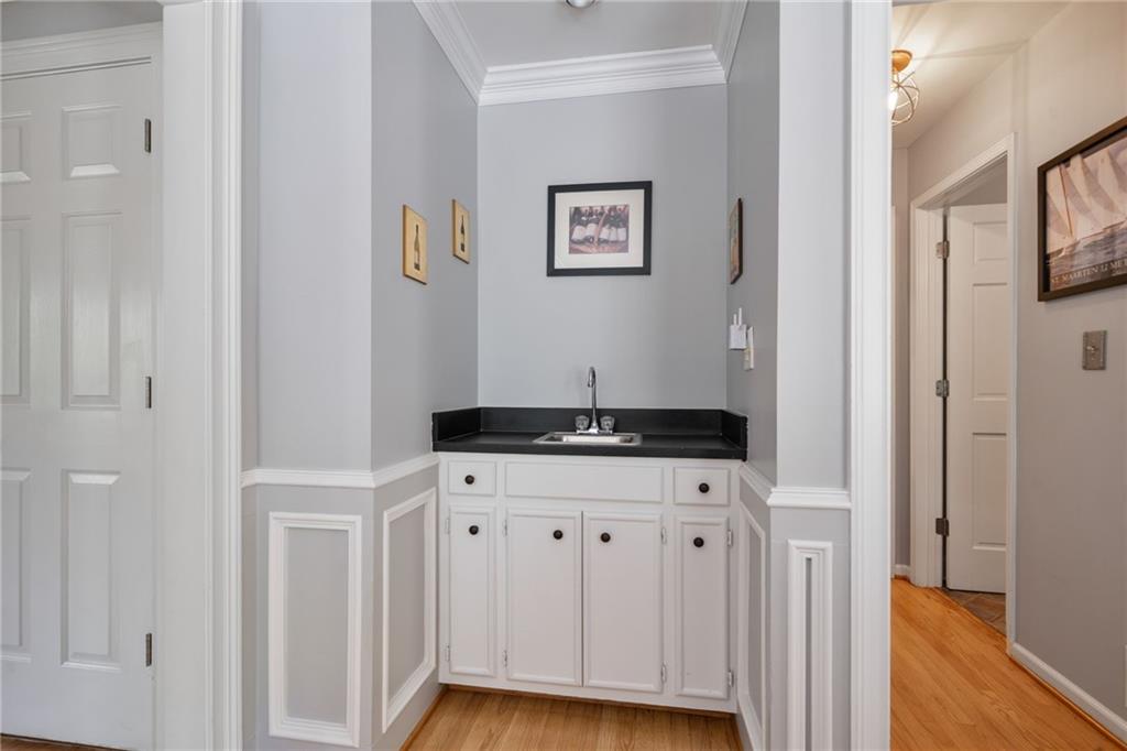 4423 Windsor Oaks Circle