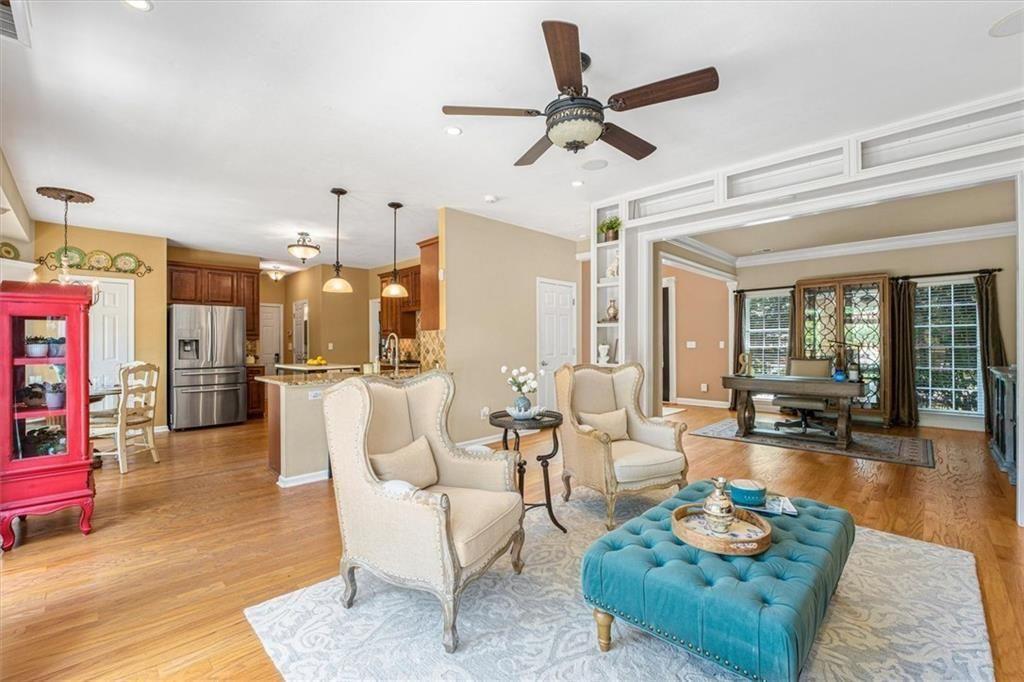 280 Lirac Court
