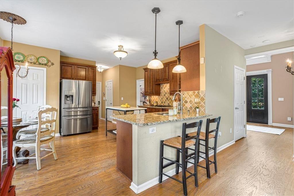 280 Lirac Court