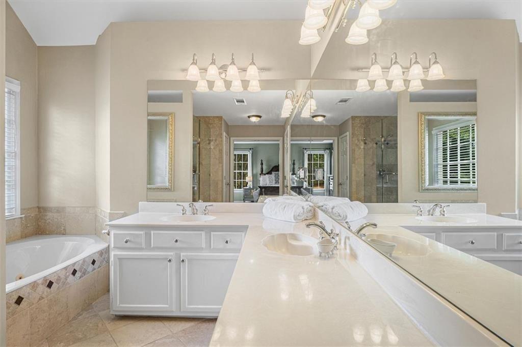 280 Lirac Court