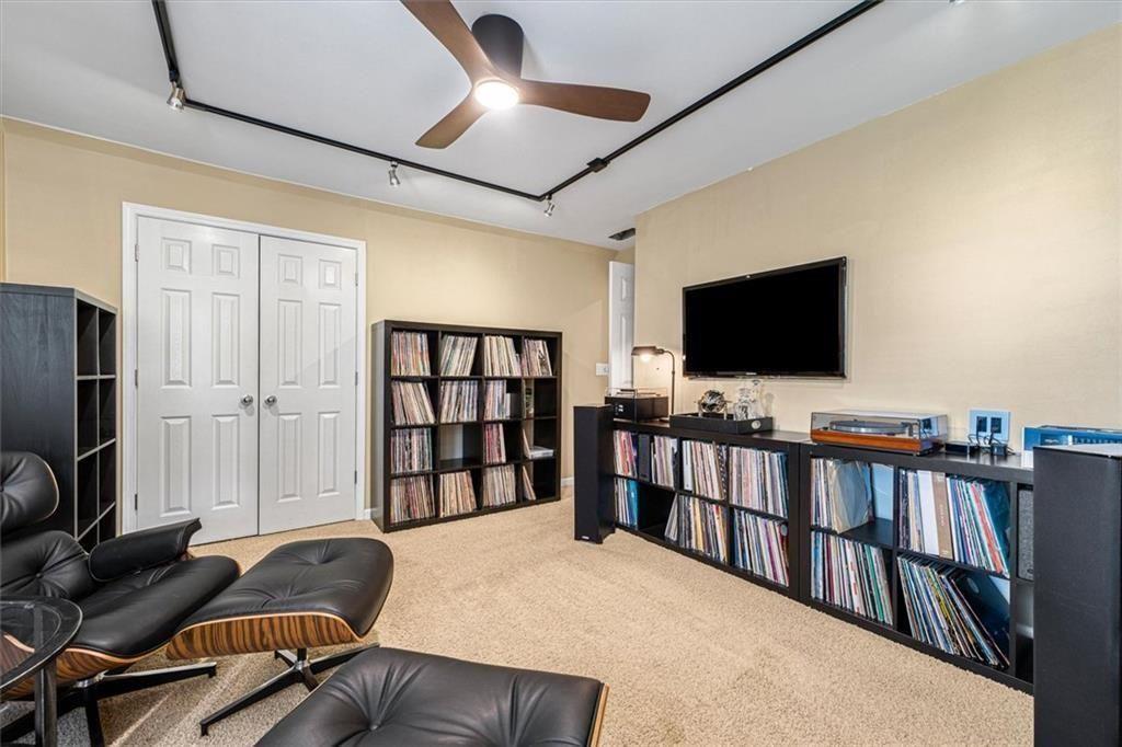 280 Lirac Court