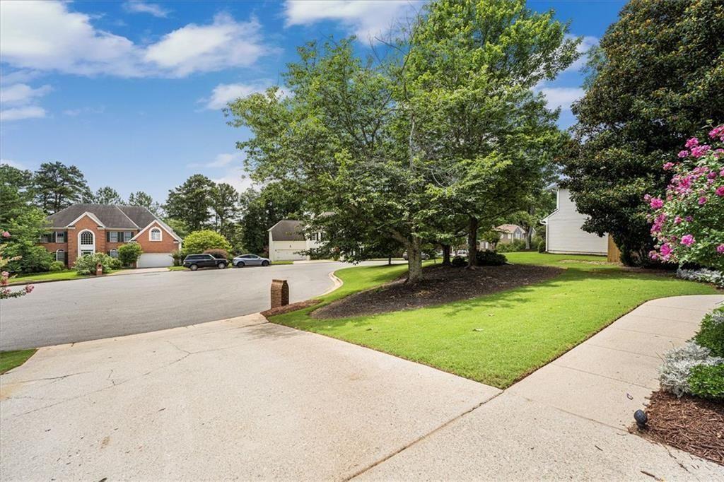 280 Lirac Court