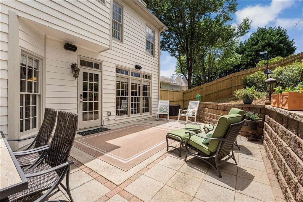280 Lirac Court