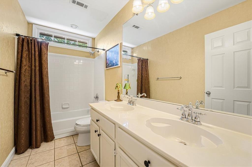 280 Lirac Court