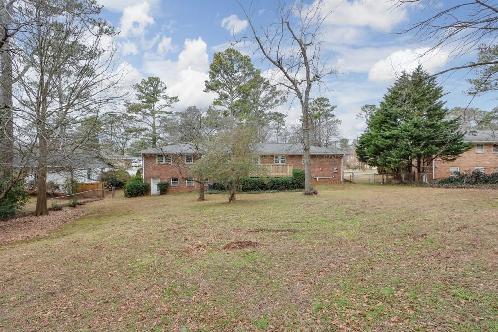 1055 Tuxedo Drive