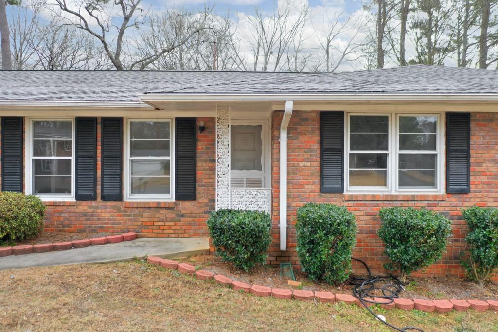 1055 Tuxedo Drive