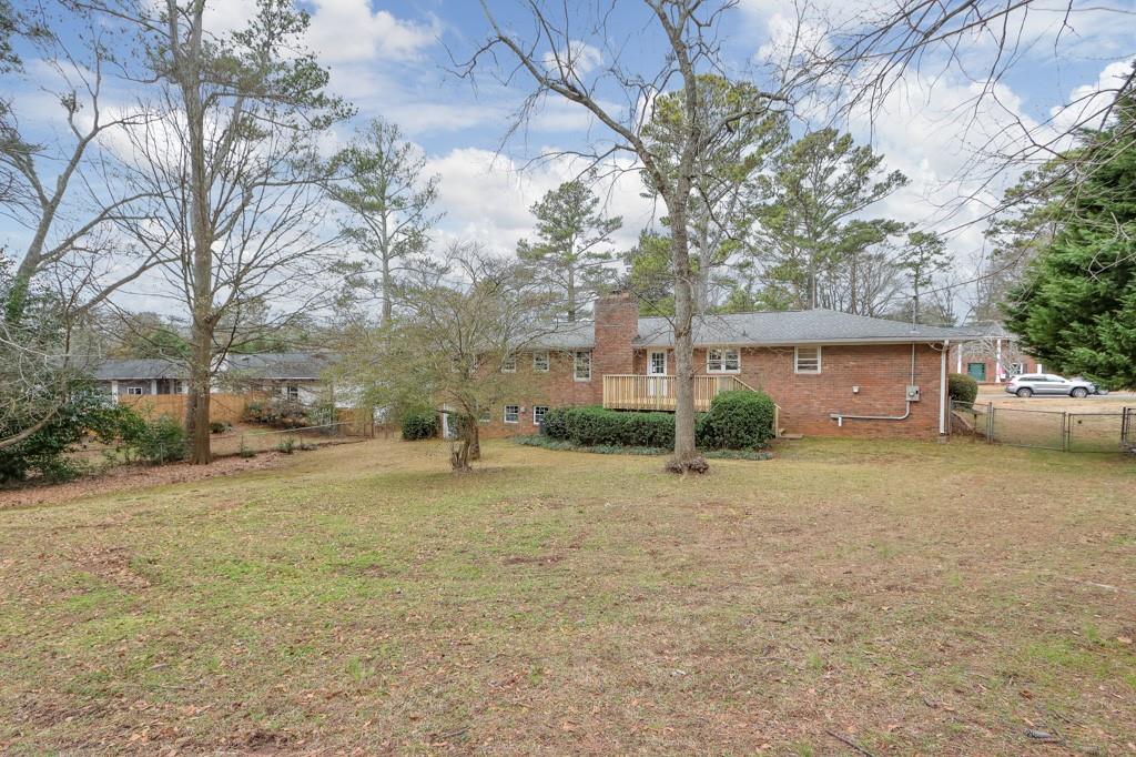 1055 Tuxedo Drive