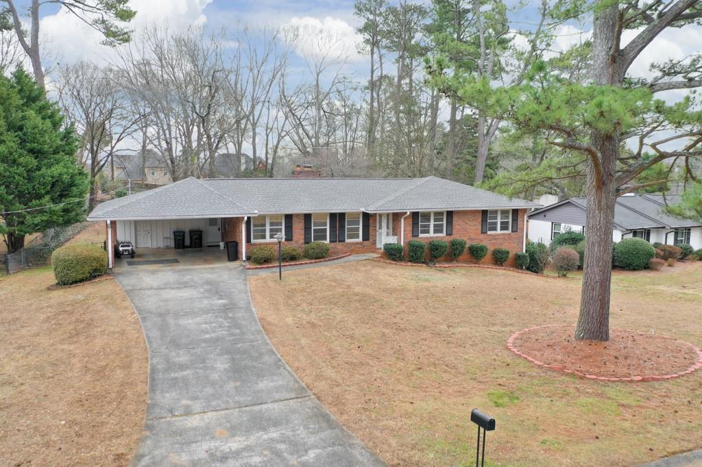 1055 Tuxedo Drive