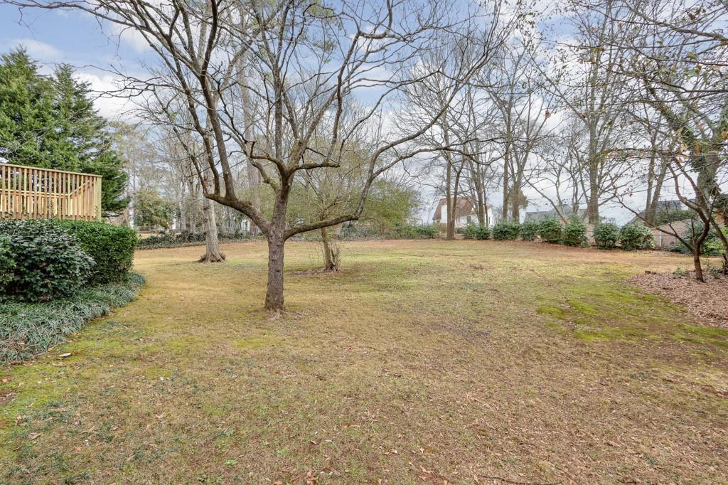 1055 Tuxedo Drive