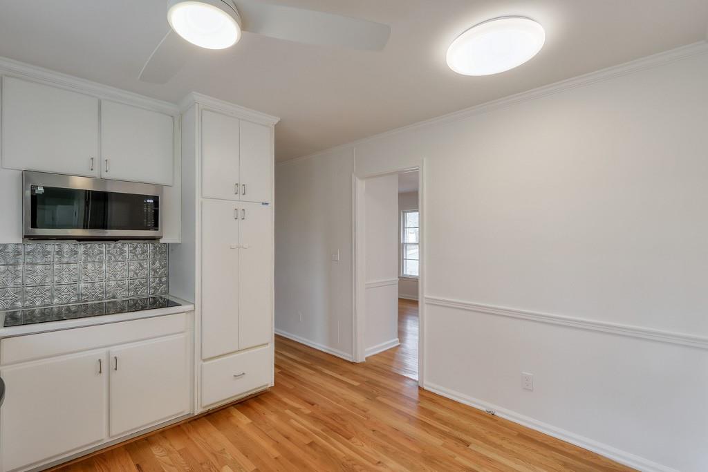 1055 Tuxedo Drive