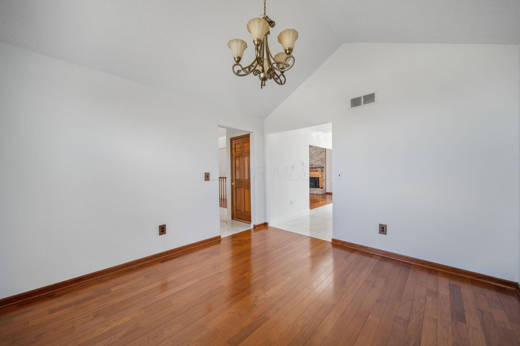 5583 Durrett Road