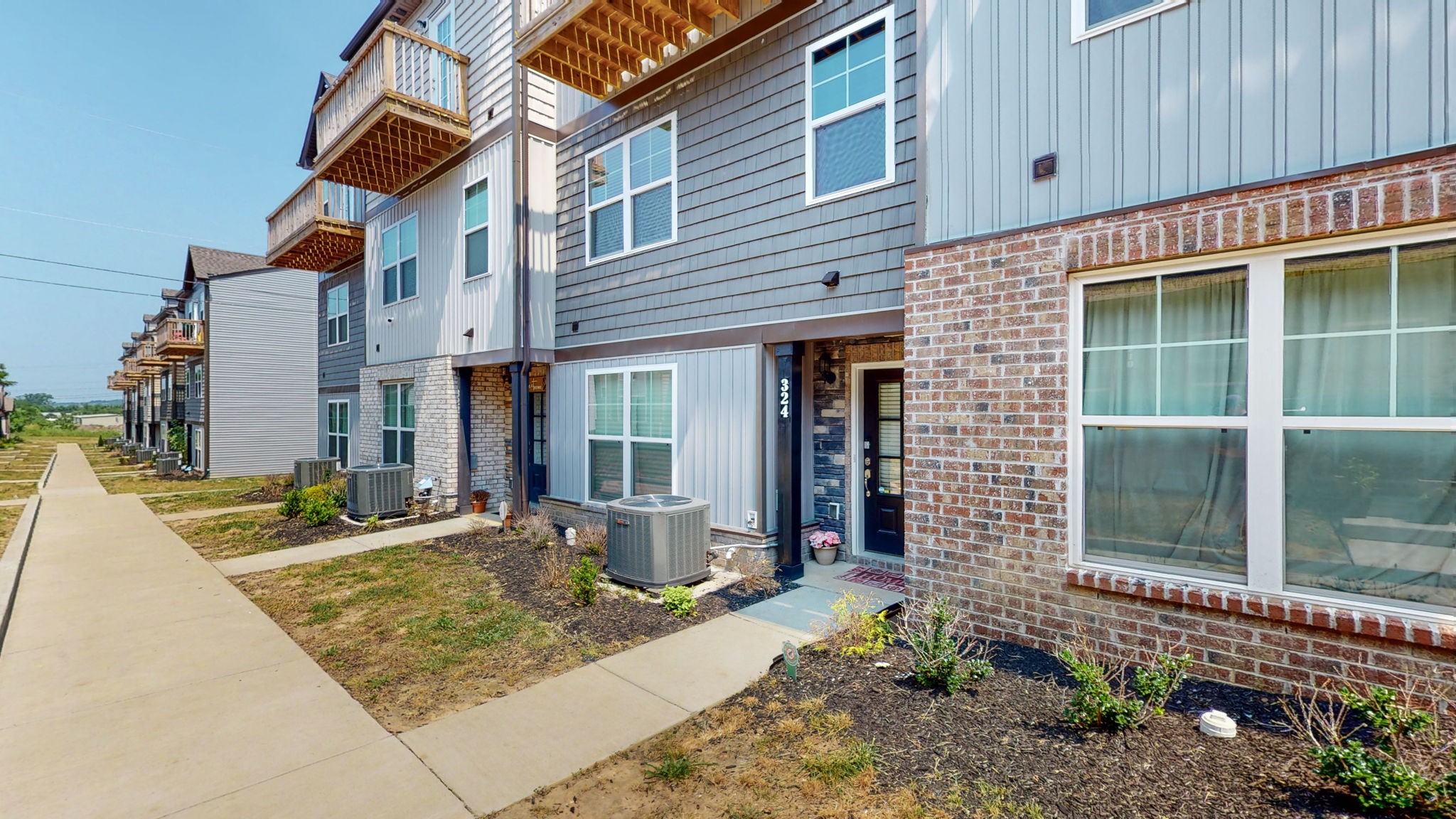 324 Jerry Butler Dr