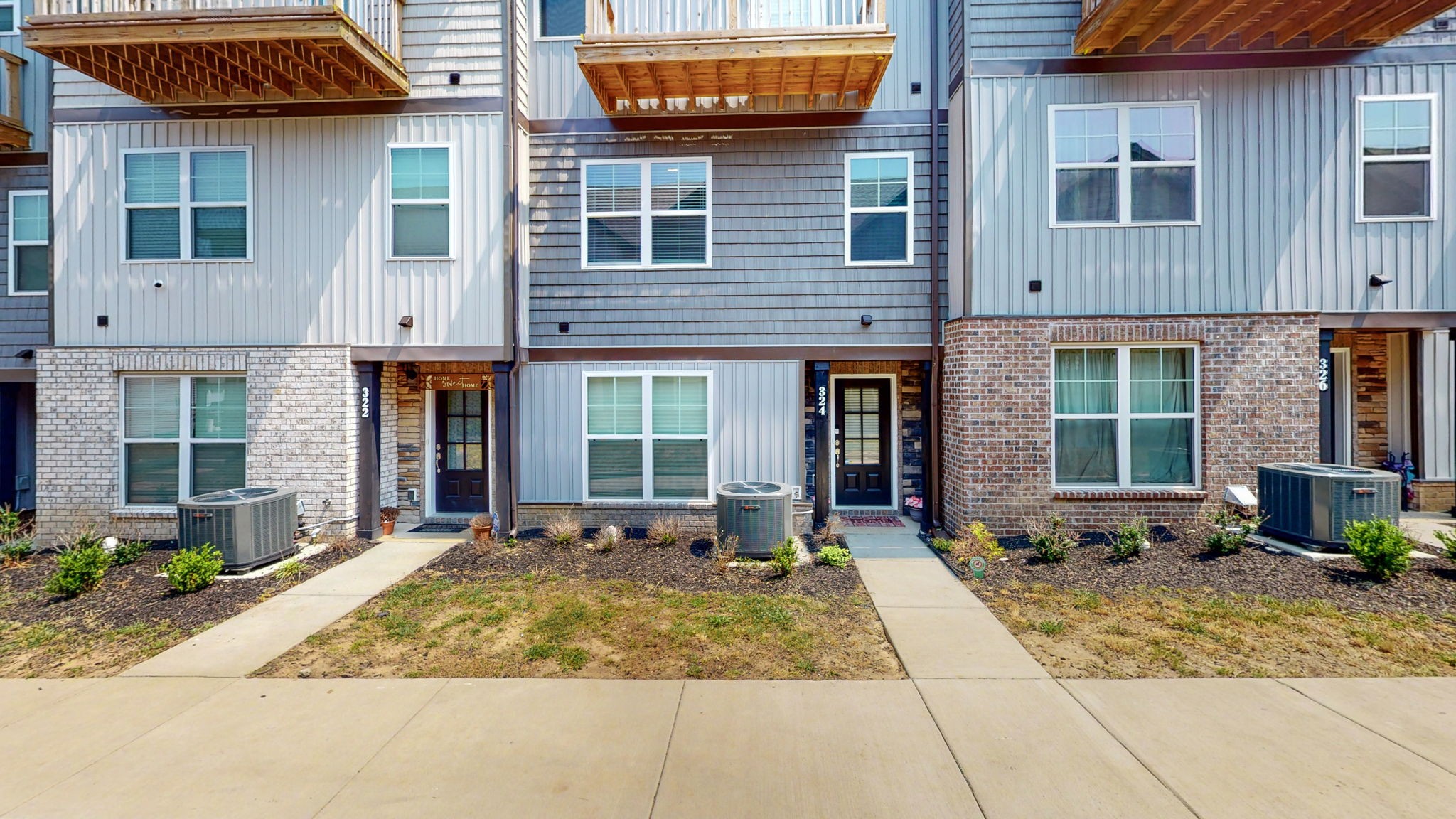 324 Jerry Butler Dr