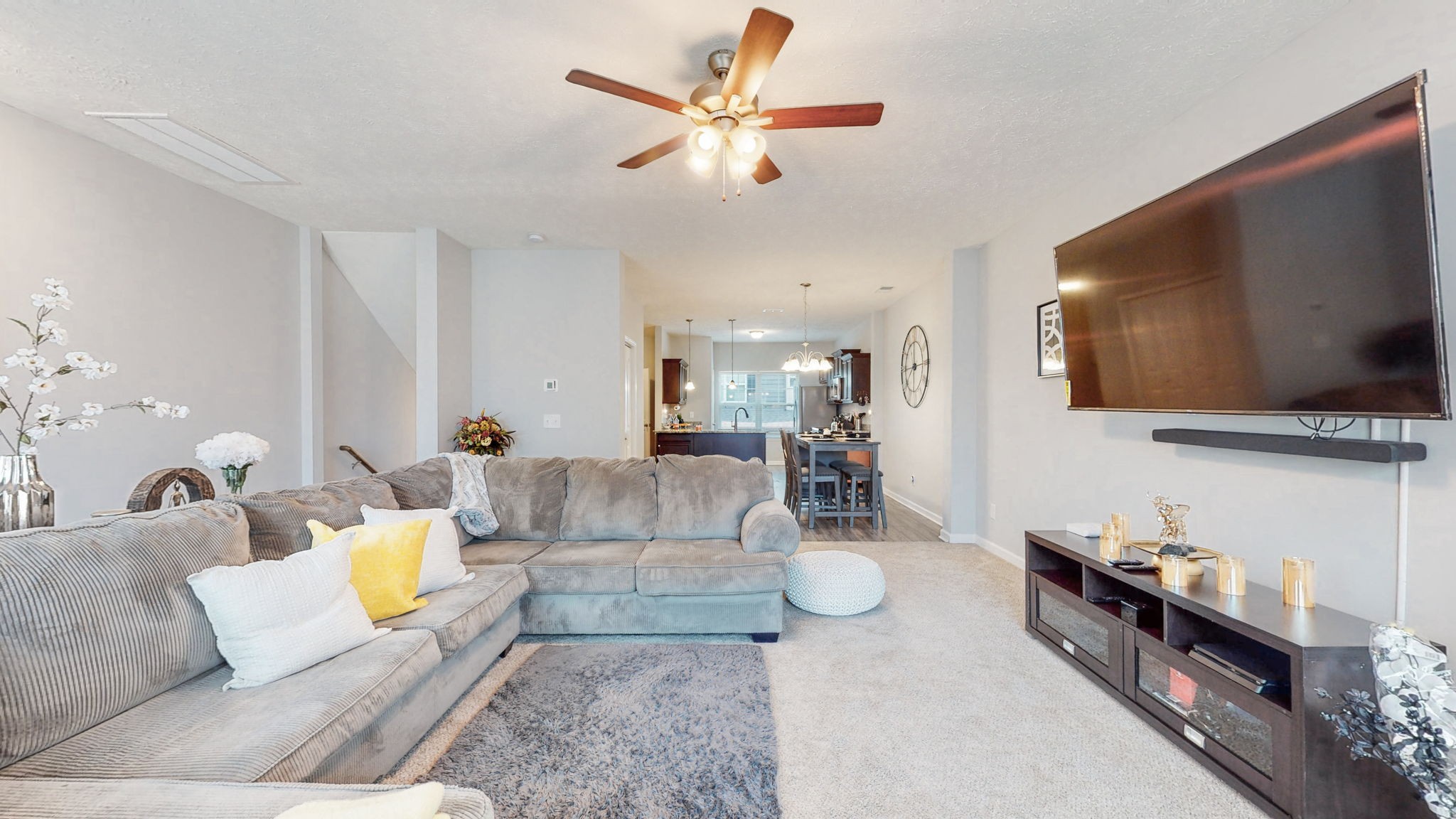 324 Jerry Butler Dr