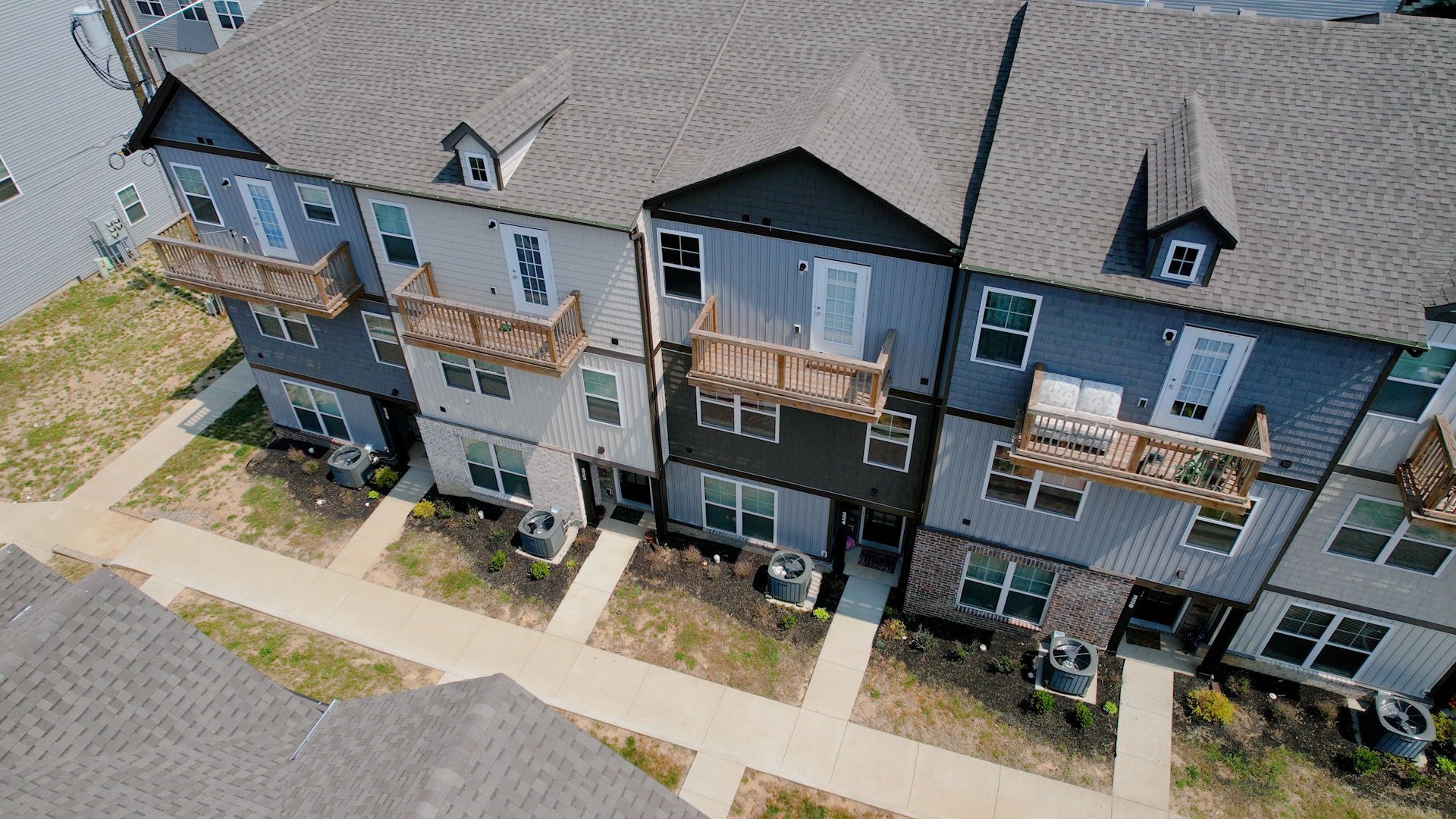324 Jerry Butler Dr