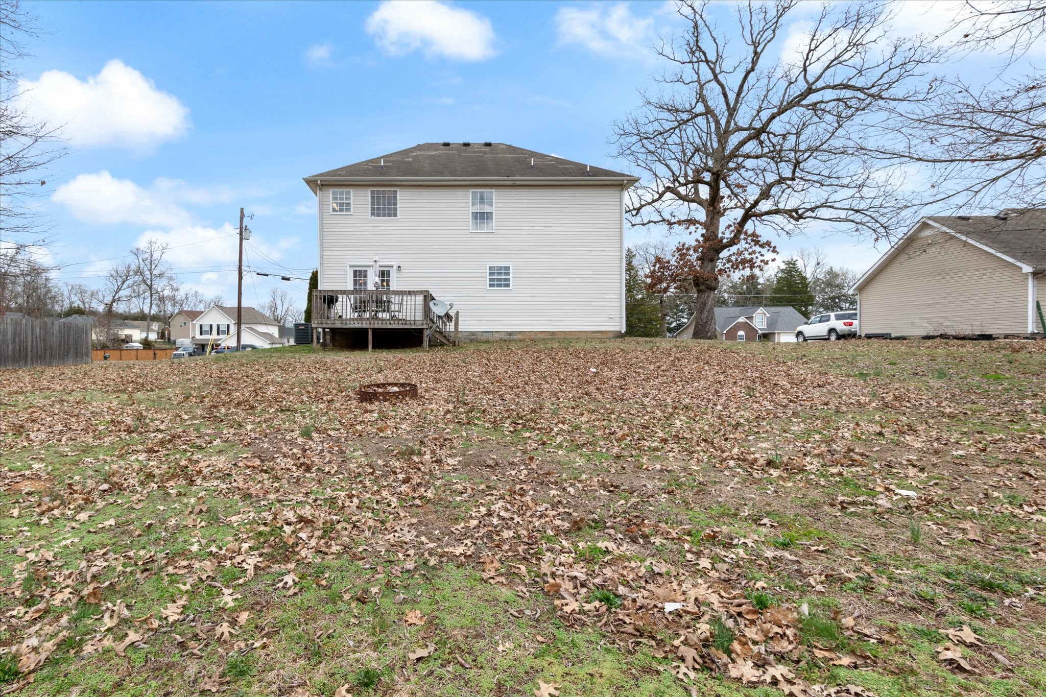 127 Cataract Dr