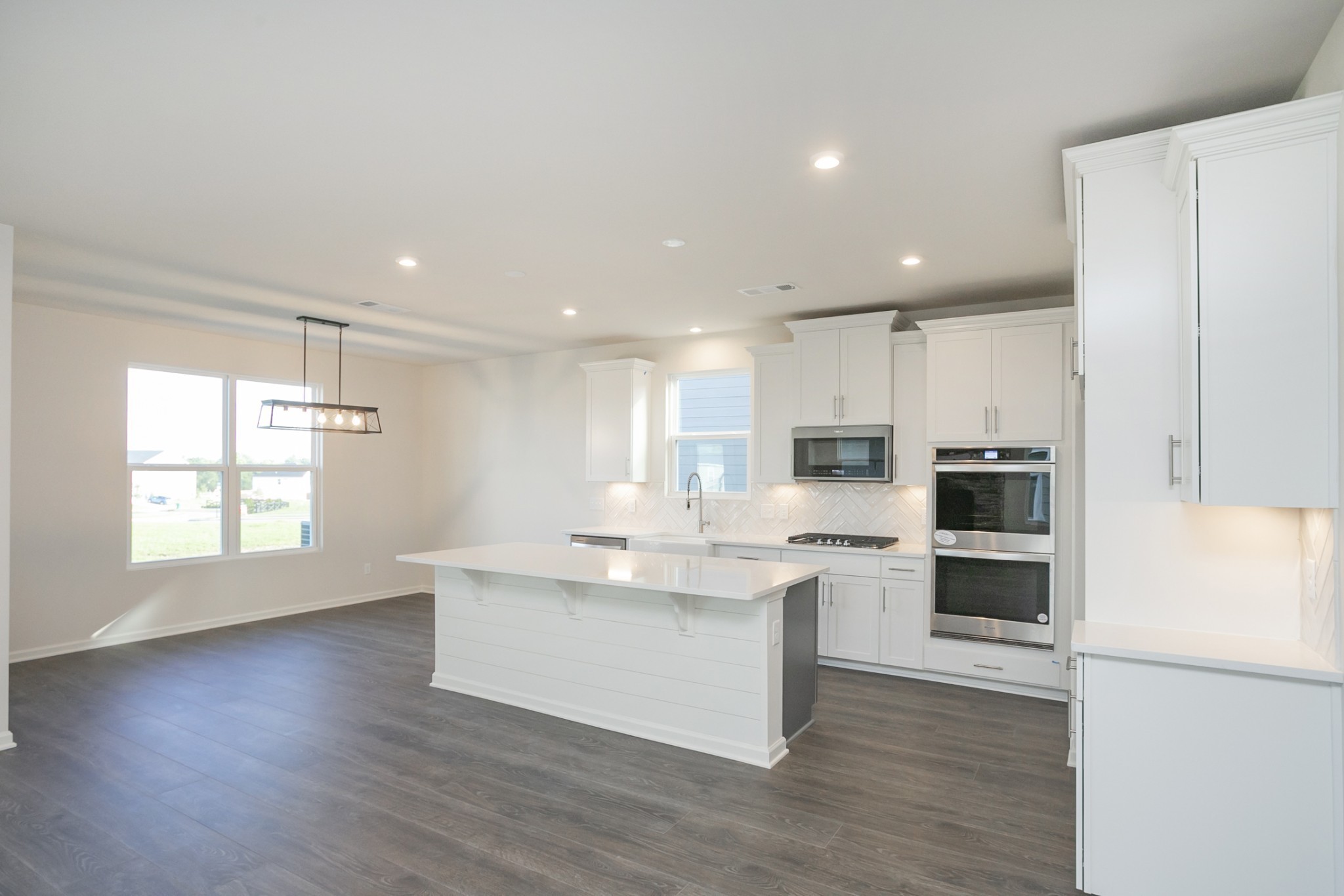 1312 Harmony Hill Lane