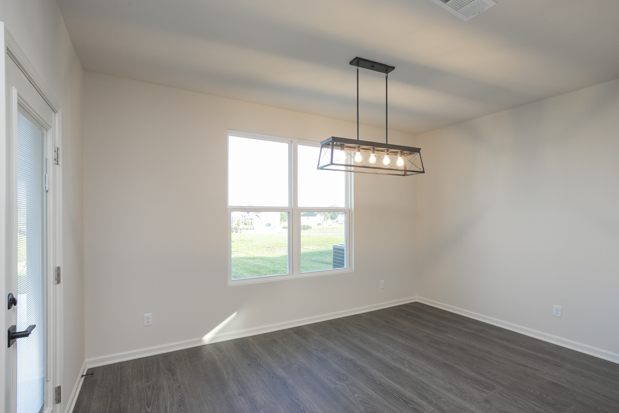 1312 Harmony Hill Lane