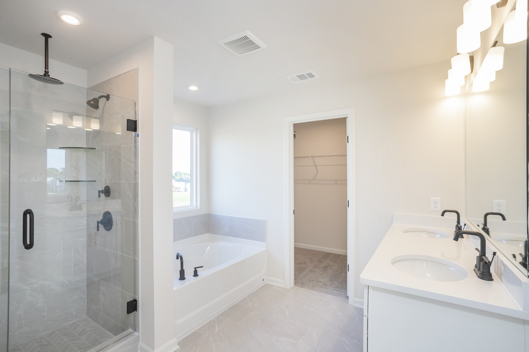 1312 Harmony Hill Lane