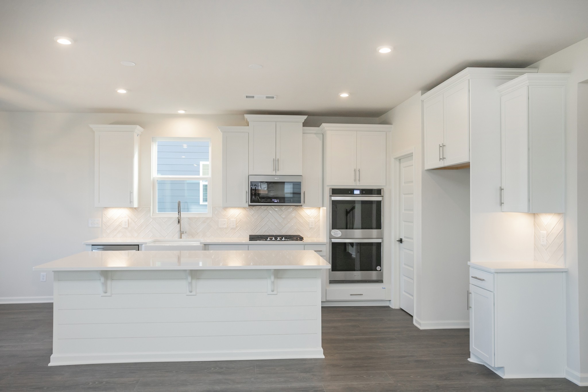 1312 Harmony Hill Lane