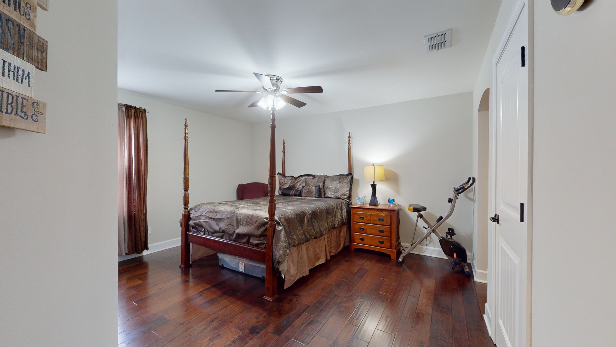4990 Napoli Dr