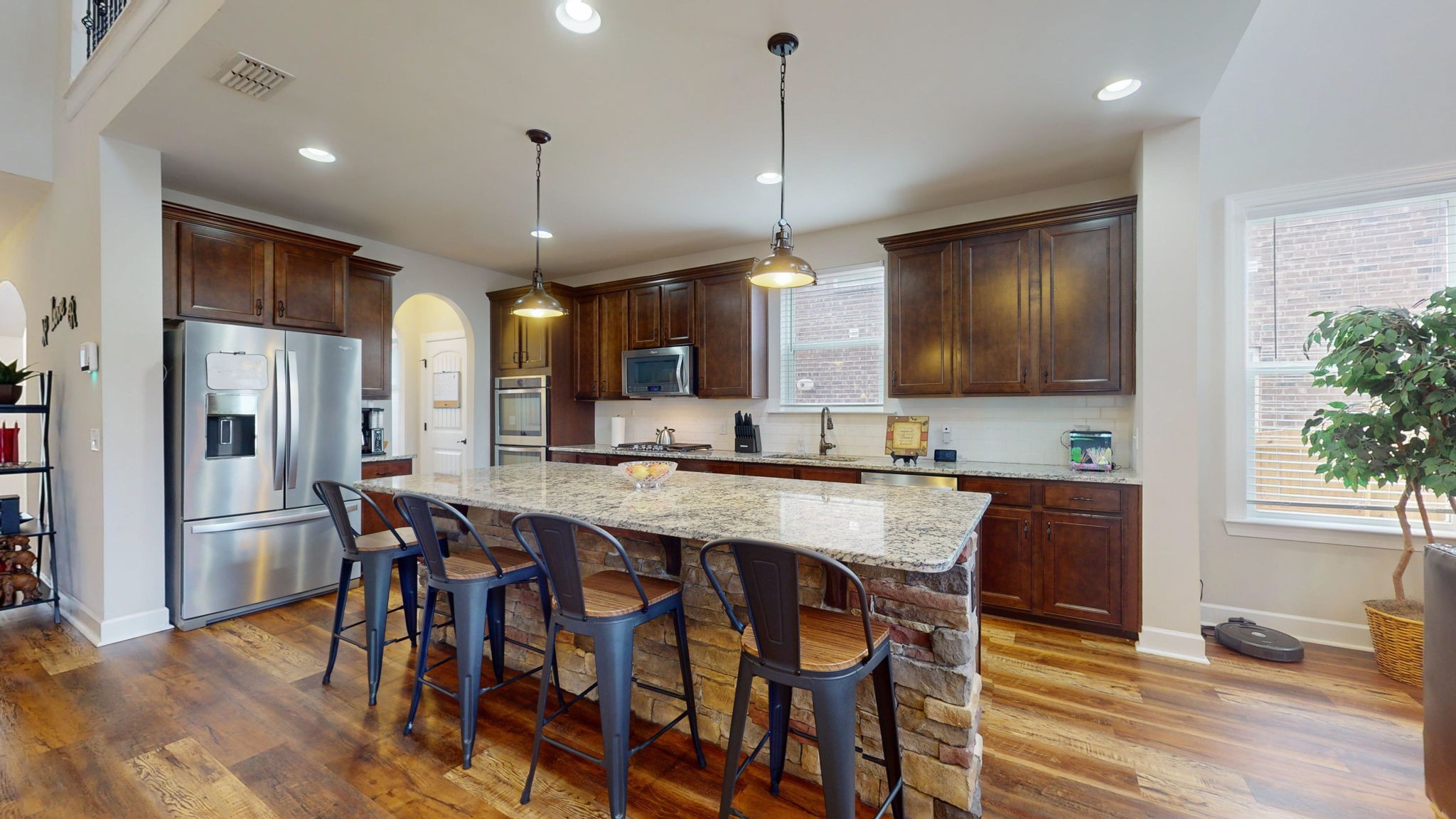4990 Napoli Dr
