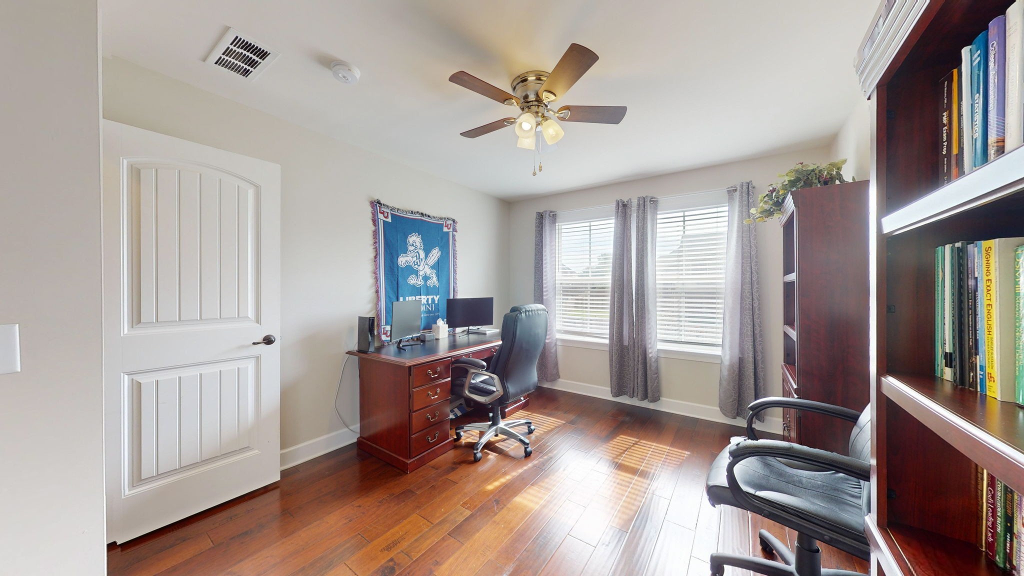 4990 Napoli Dr