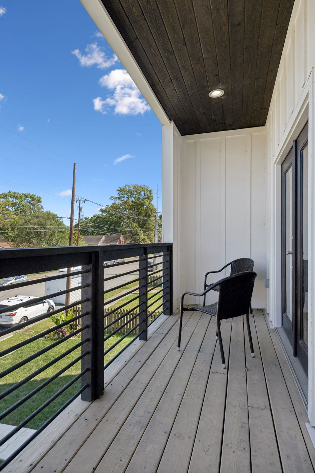 1621 9th Ave, N Unit: B