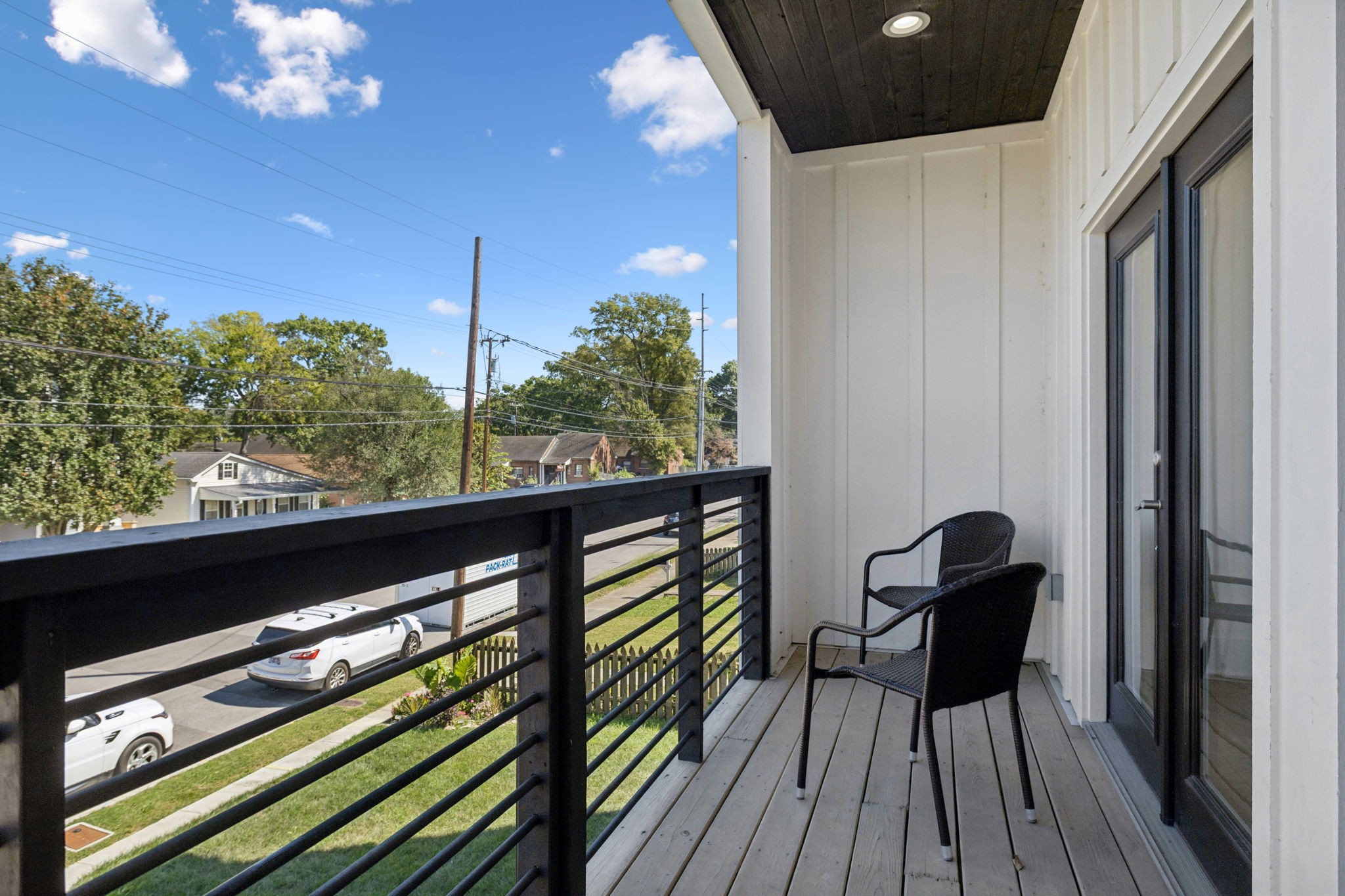 1621 9th Ave, N Unit: B