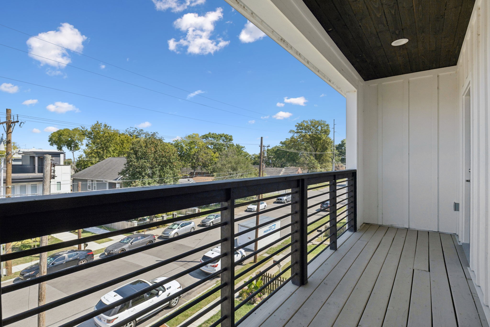 1621 9th Ave, N Unit: B