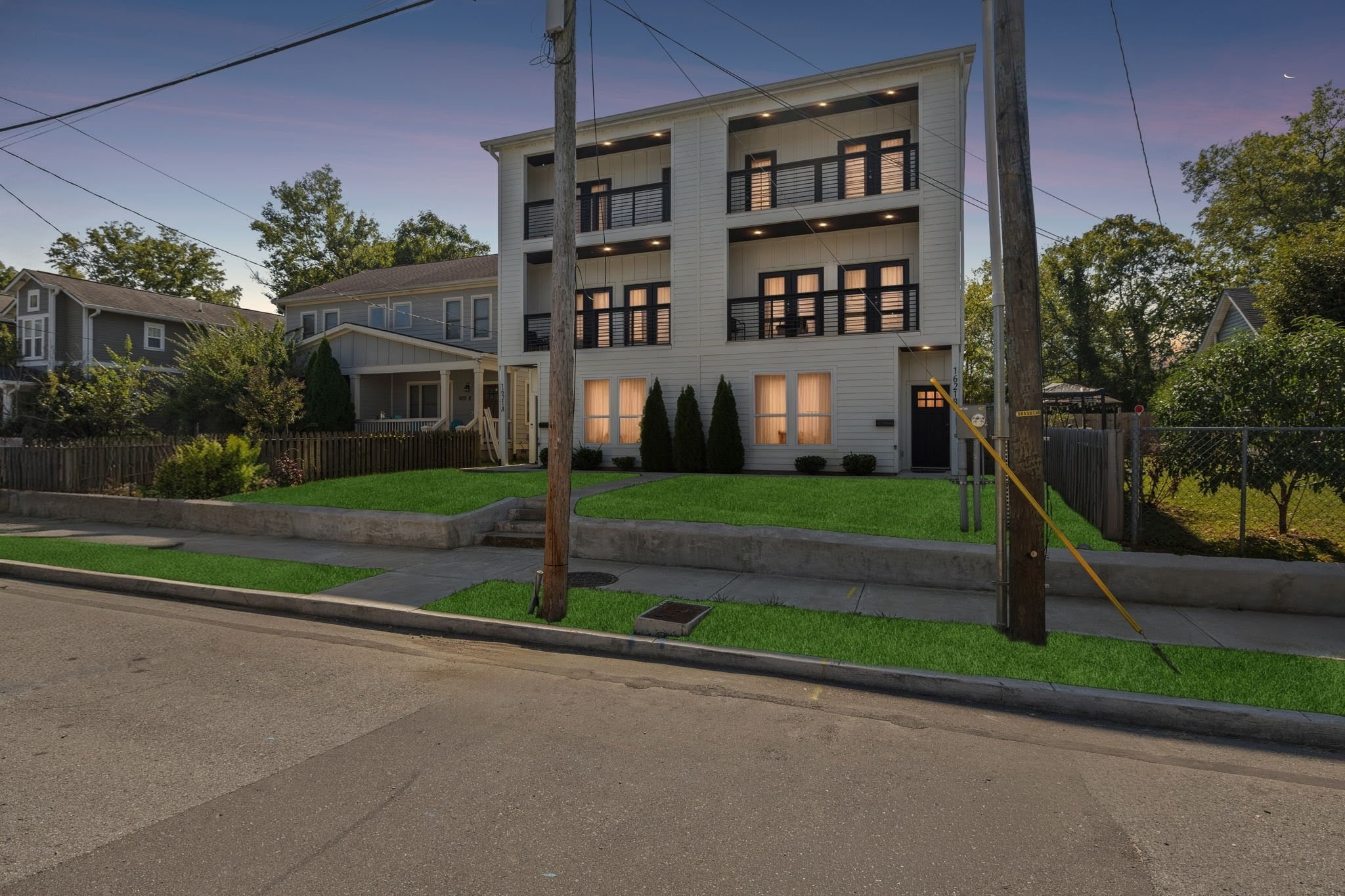 1621 9th Ave, N Unit: B