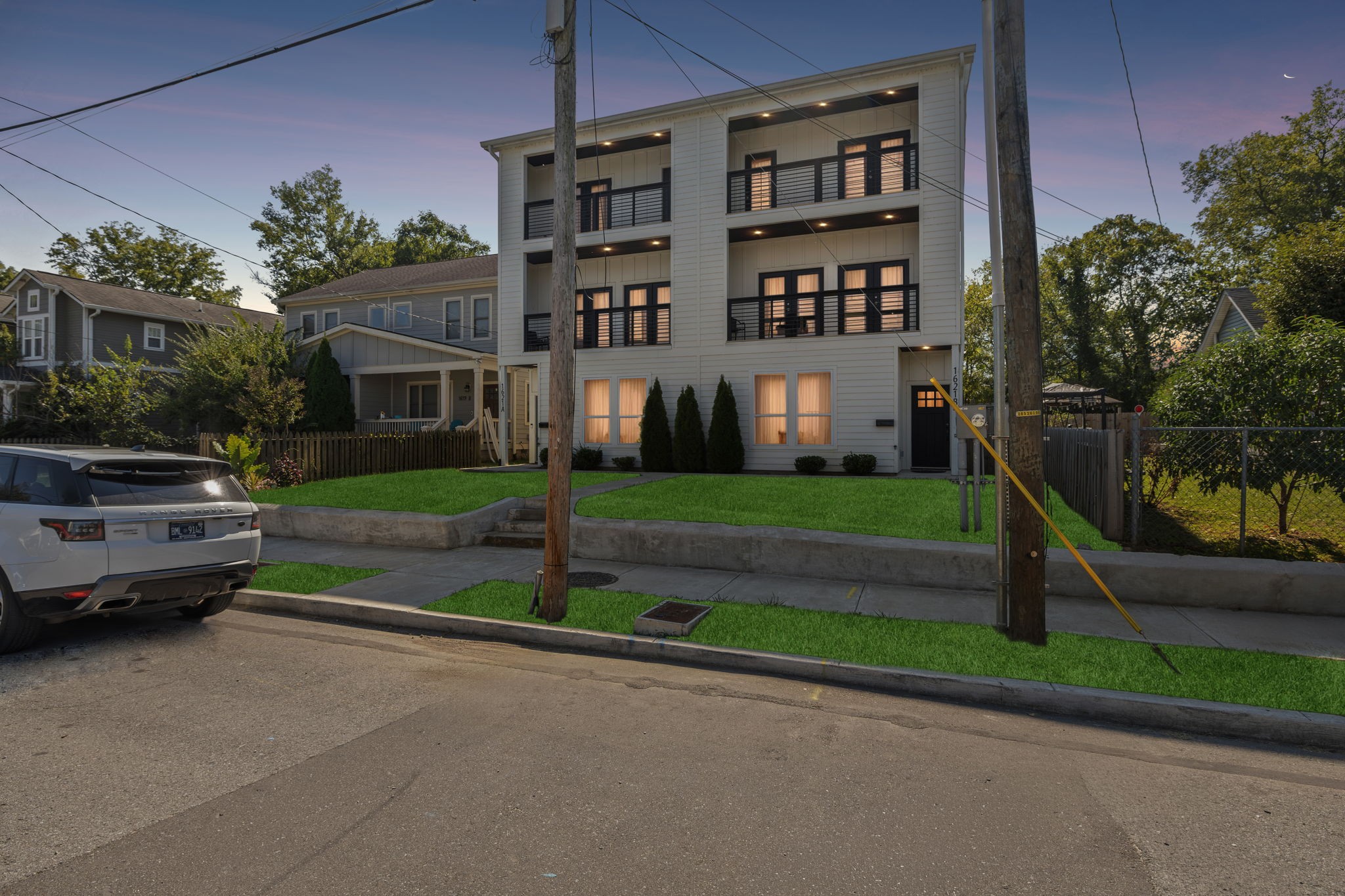 1621 9th Ave, N Unit: B