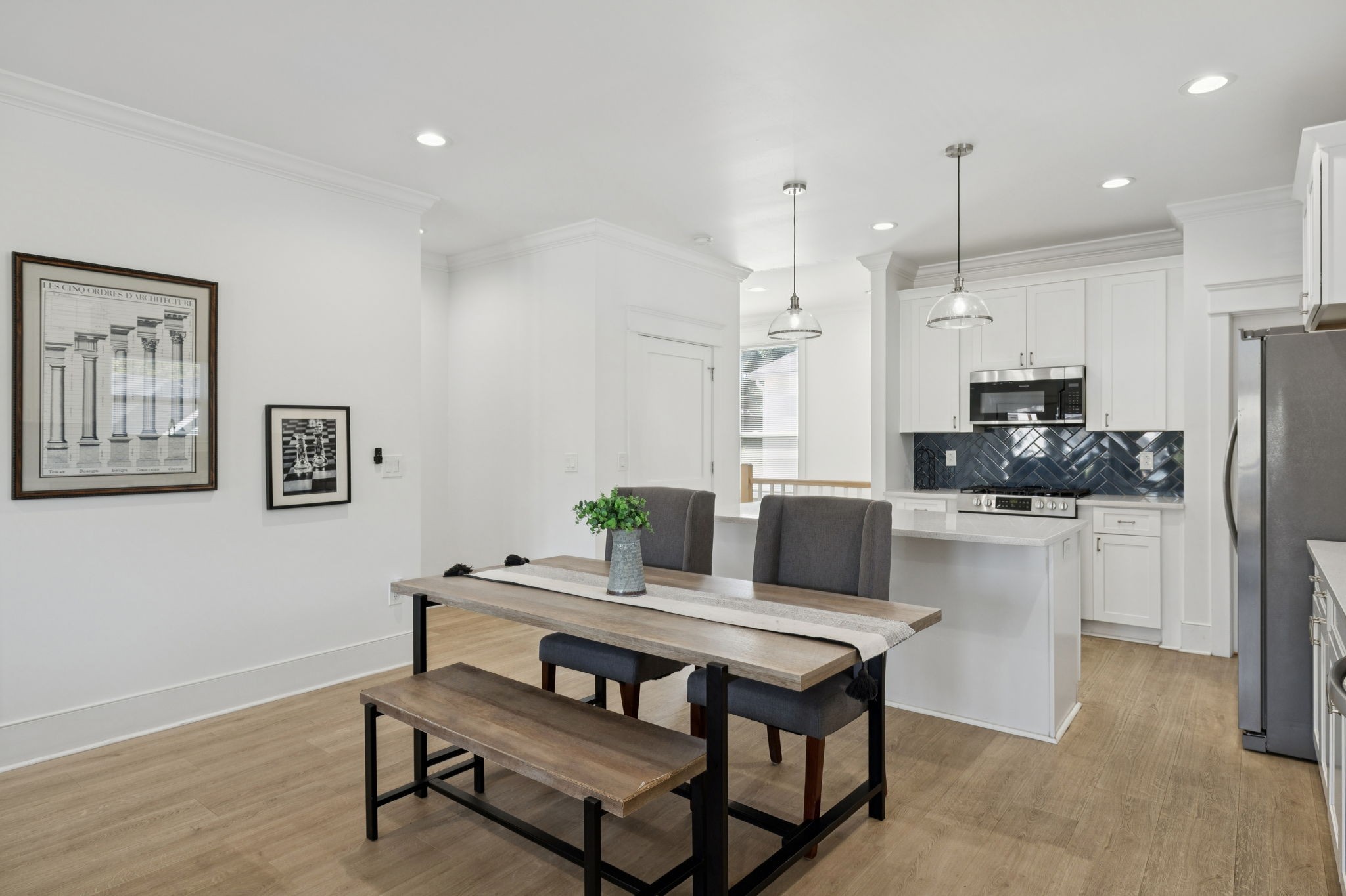 1621 9th Ave, N Unit: B