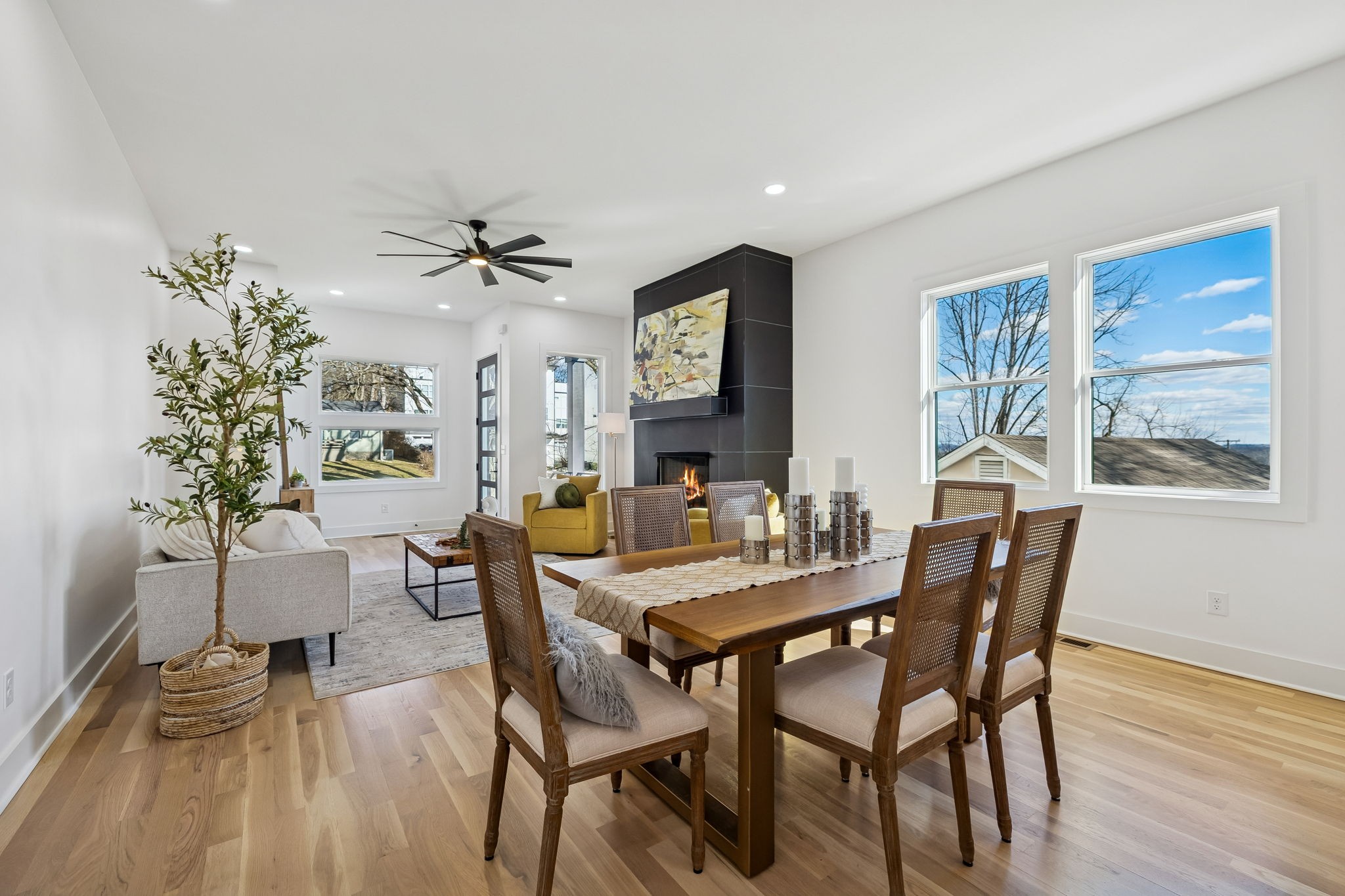 3213 Resha Ln Unit: A