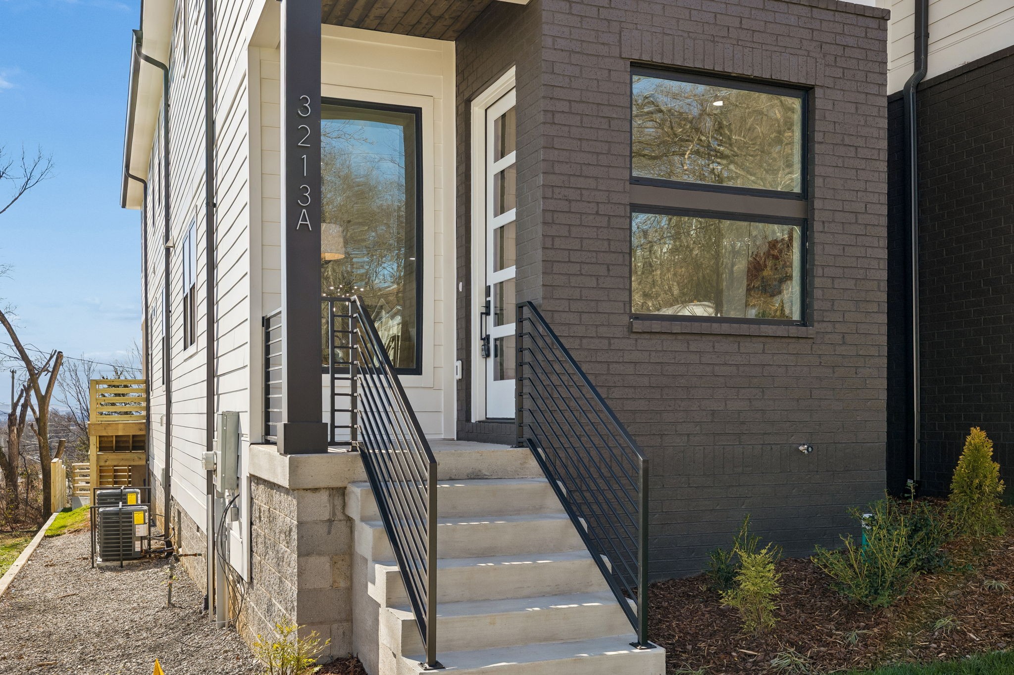 3213 Resha Ln Unit: A