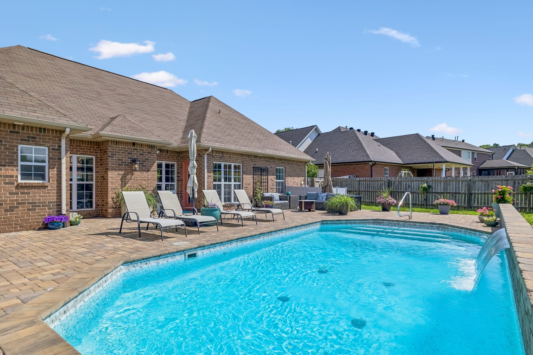 137 Normandy Dr