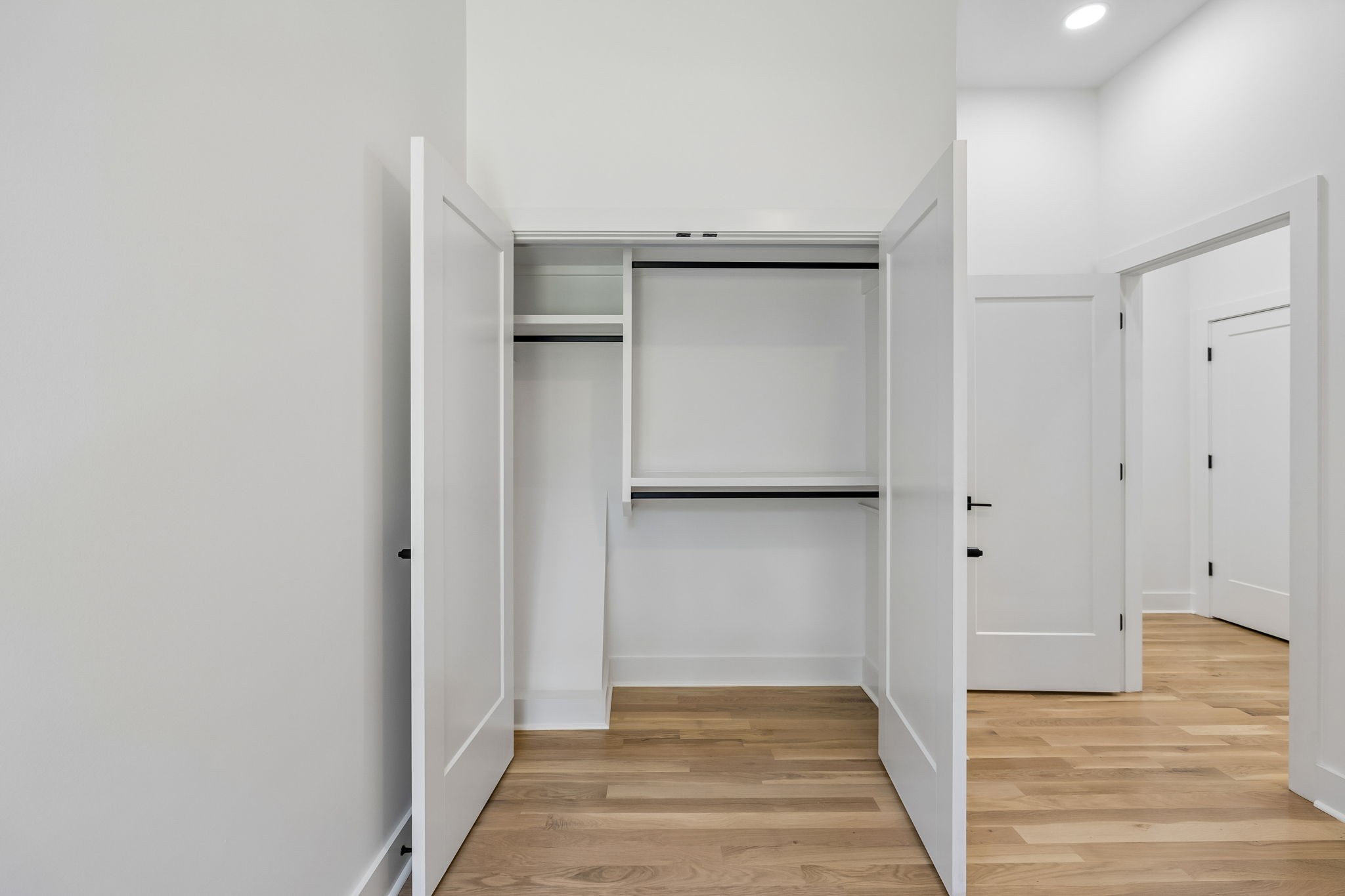 3213 Resha Ln Unit: B