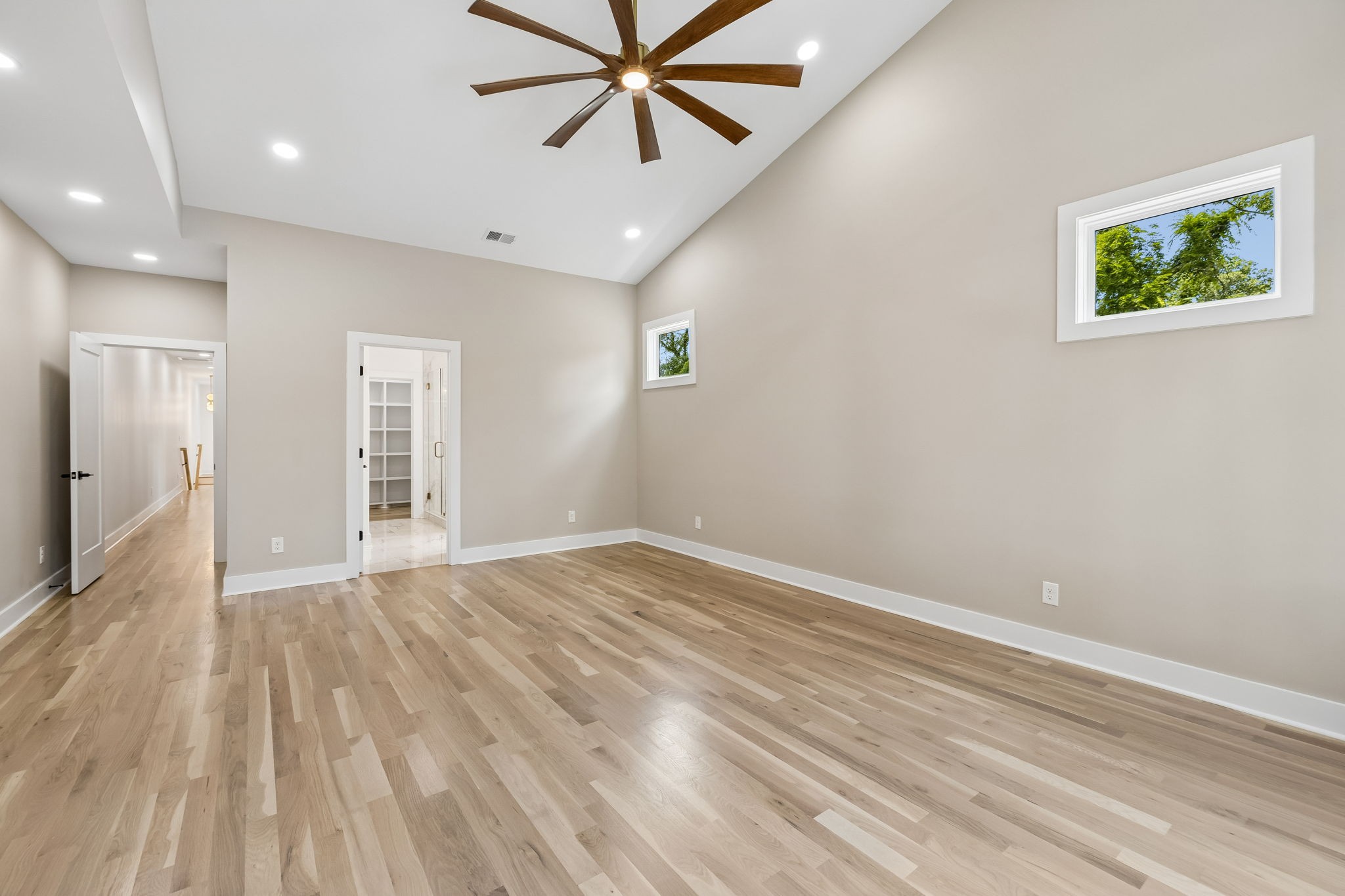 3213 Resha Ln Unit: B