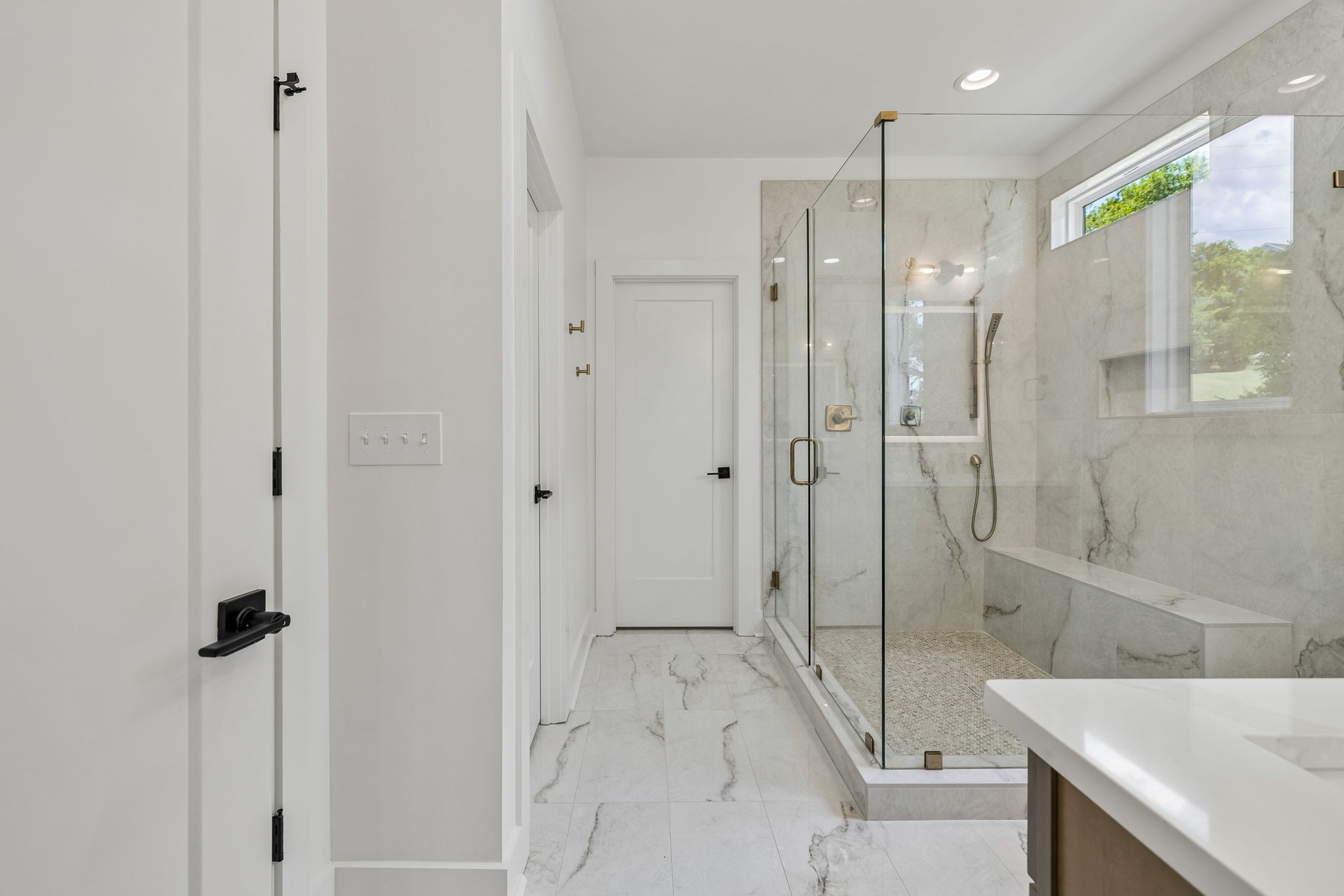 3213 Resha Ln Unit: B