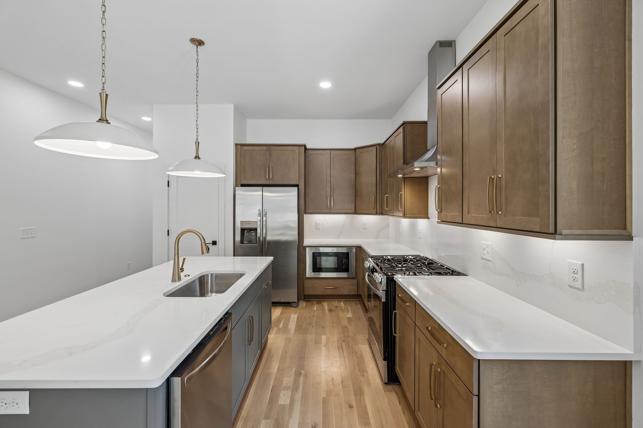 3213 Resha Ln Unit: B