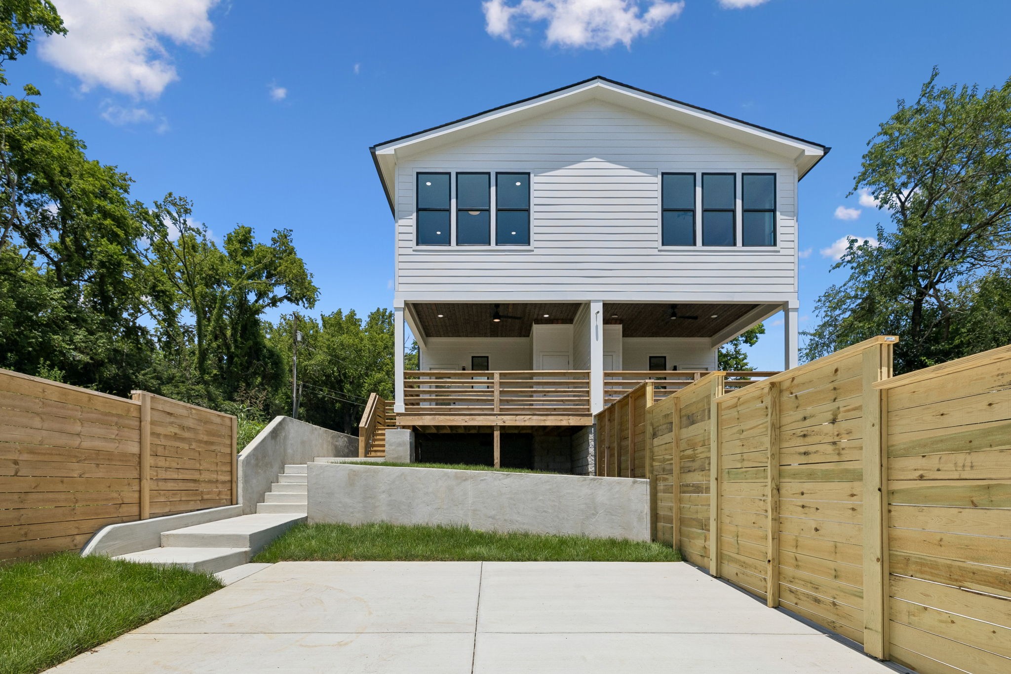 3213 Resha Ln Unit: B
