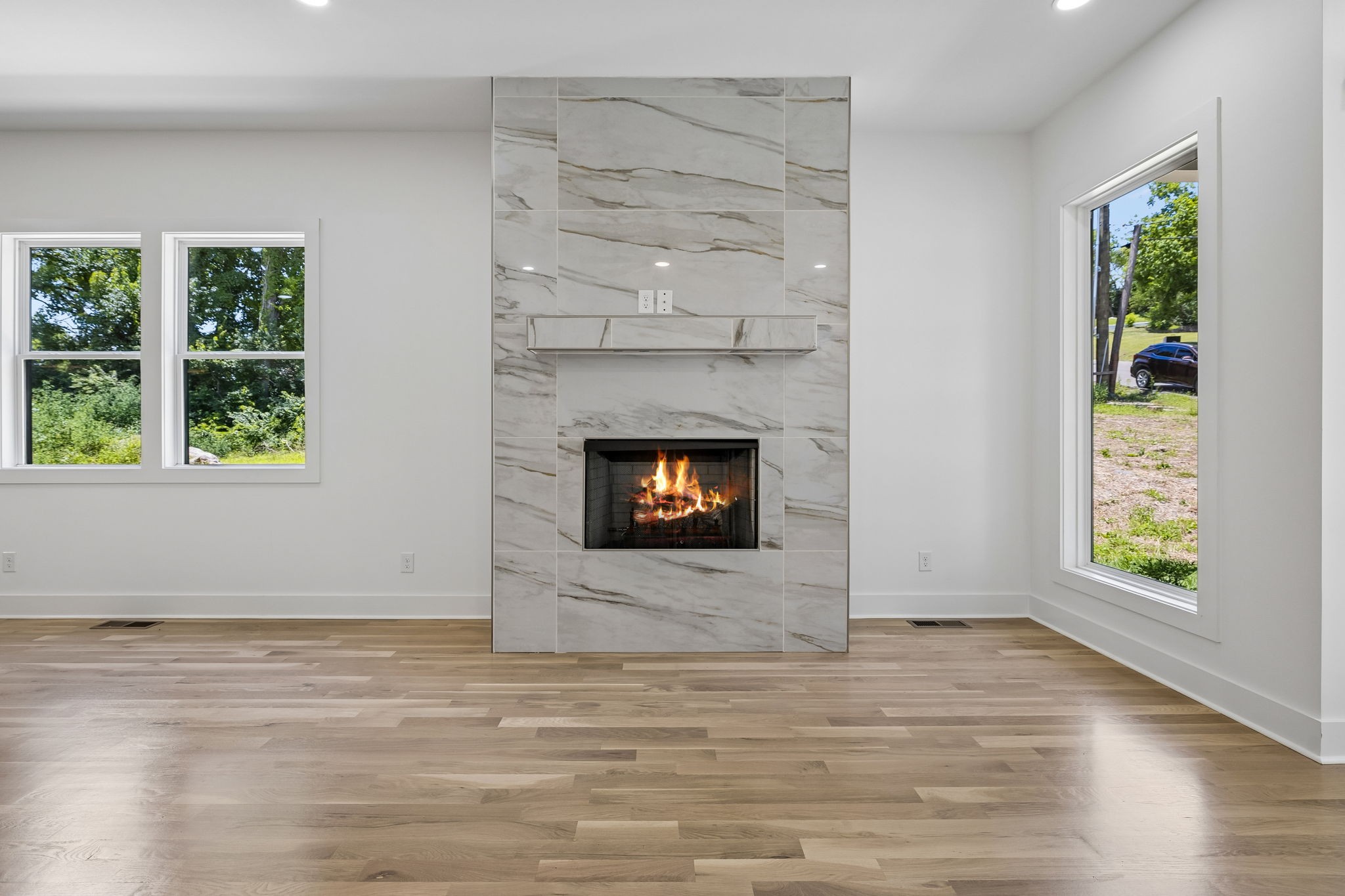3213 Resha Ln Unit: B