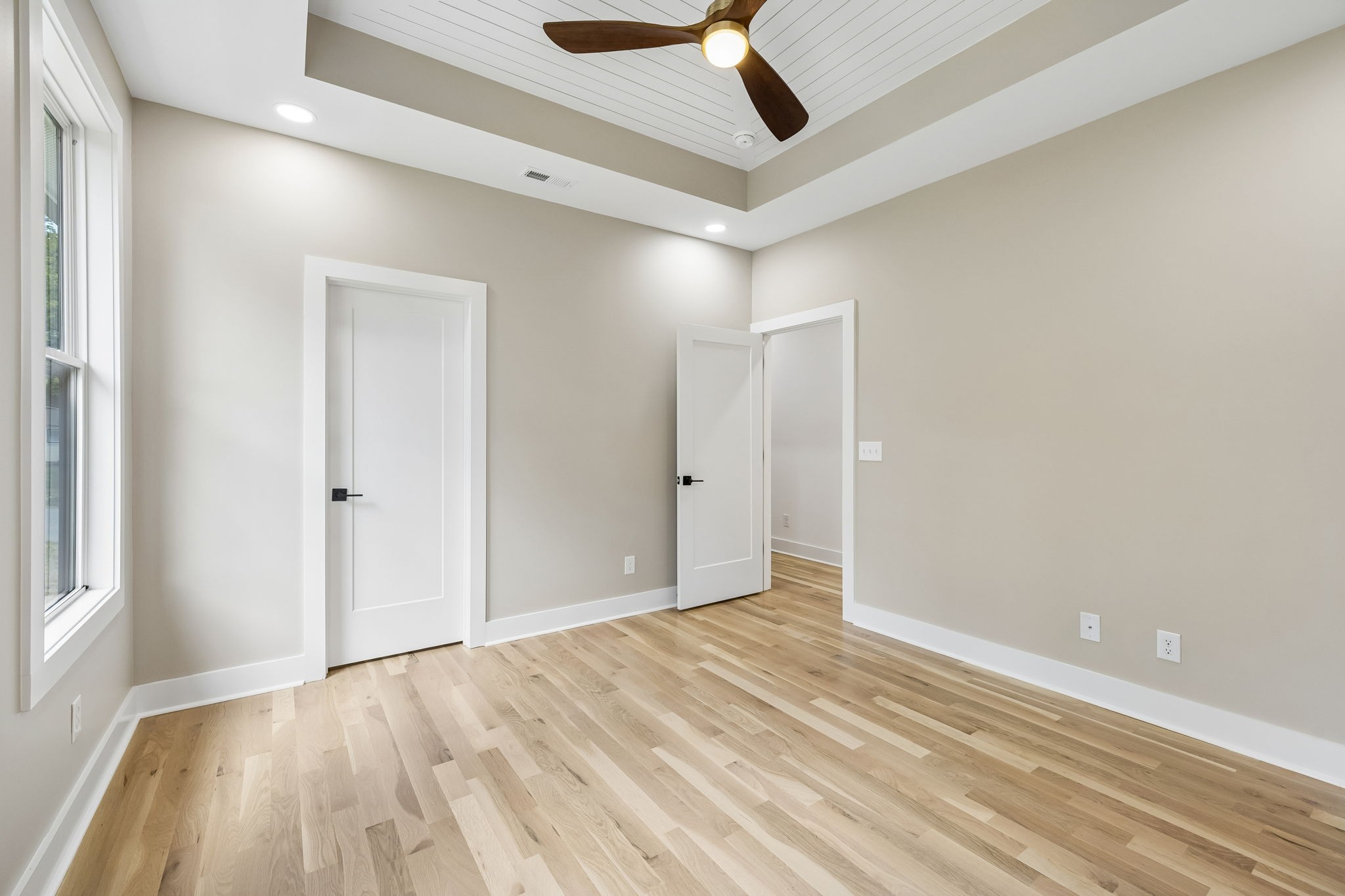 3213 Resha Ln Unit: B
