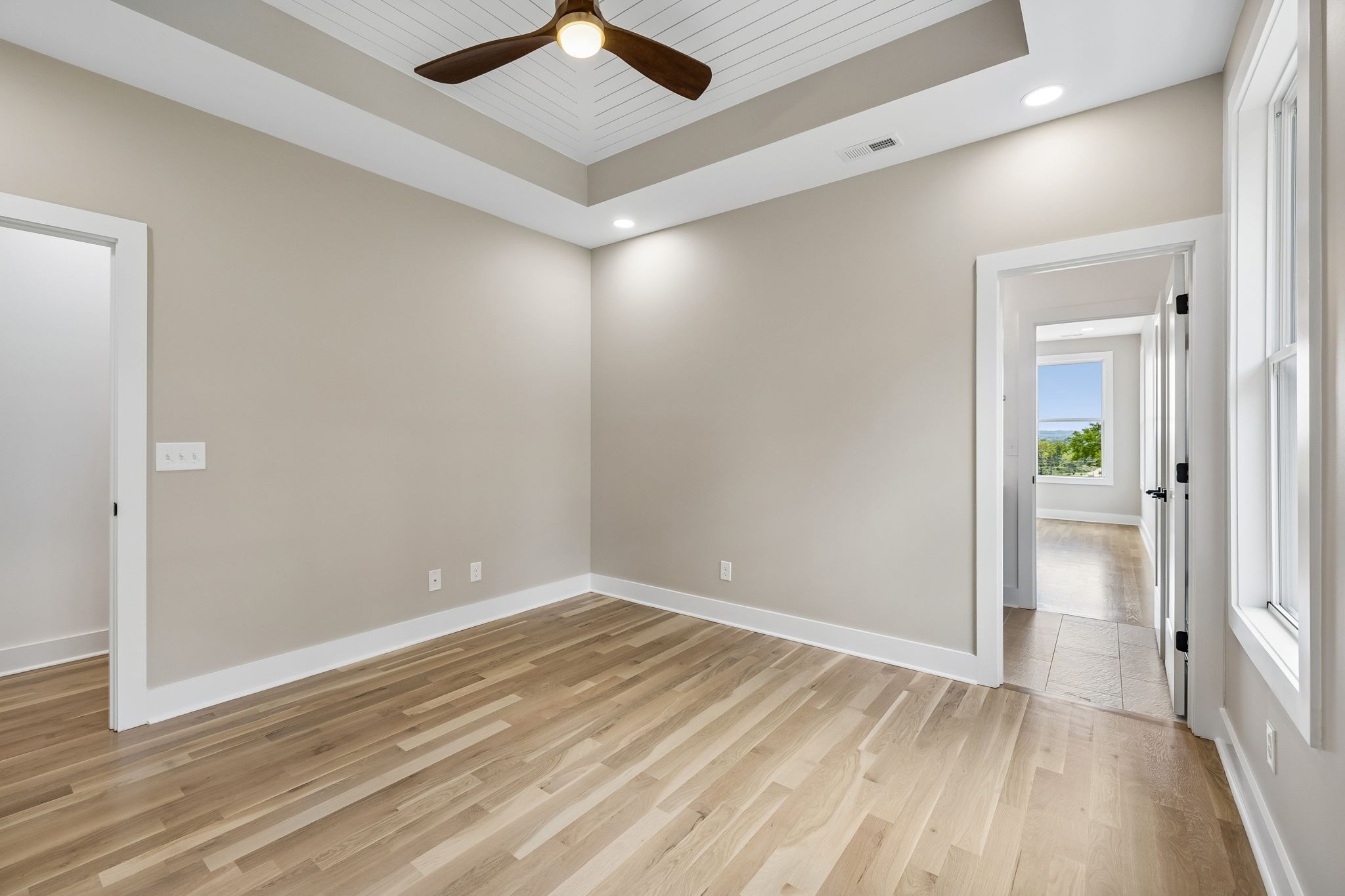 3213 Resha Ln Unit: B