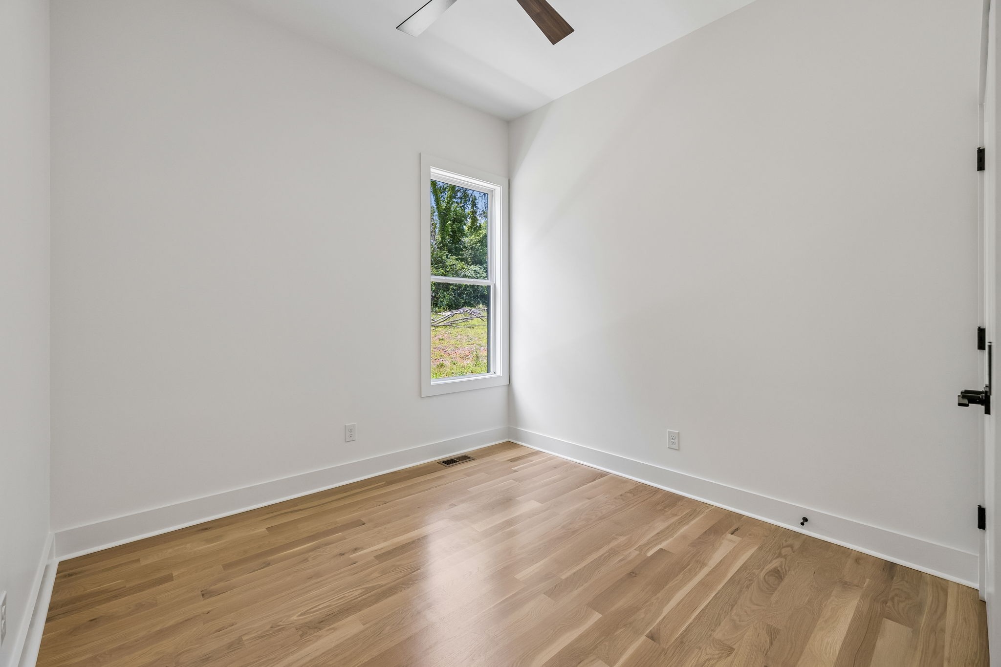3213 Resha Ln Unit: B